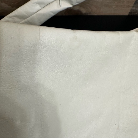 Athleta X Alicia Keys Sling Bag Cream Faux Leather Limited Edition READ - Picture 10 of 13